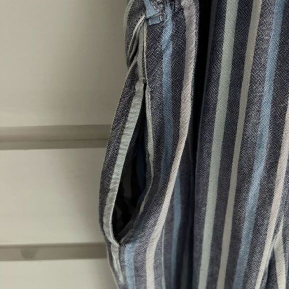 BELA DAHL girl blue and white striped one piece romper w/adjustable straps & tie - Picture 4 of 7